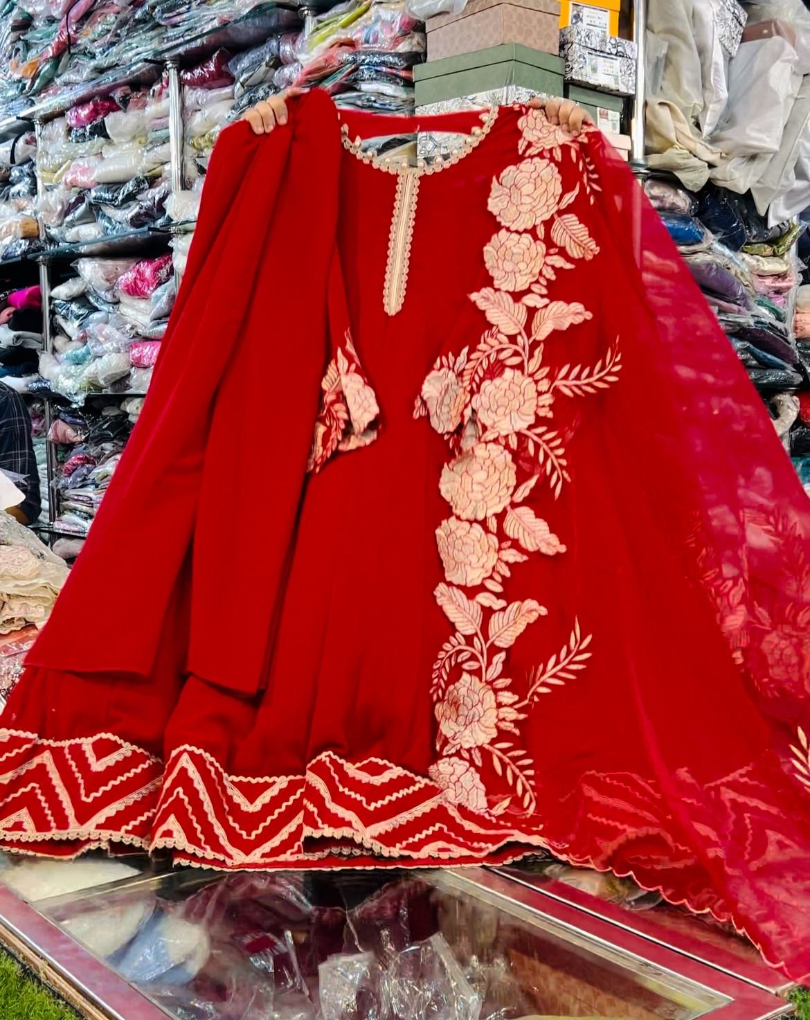Ethenic Red anarkali kurta set - Image 3