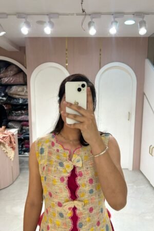 Women's kurta set with bottom wear